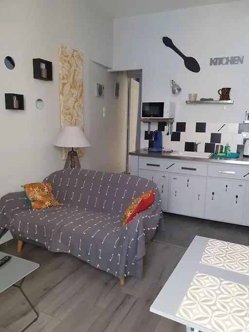 Appartement Proche Des Halles 1 Avignon 0*,